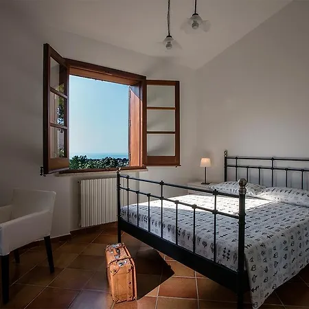 Poggio Di Mare 3* Castelluzzo