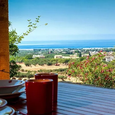 Oda ve Kahvaltı Poggio Di Mare 3*