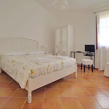 Bed & Breakfast Poggio Di Mare Castelluzzo