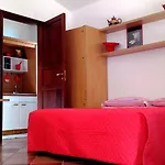 Poggio Di Mare Bed & Breakfast 3*
