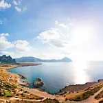 Poggio Di Mare Bed & Breakfast 3*