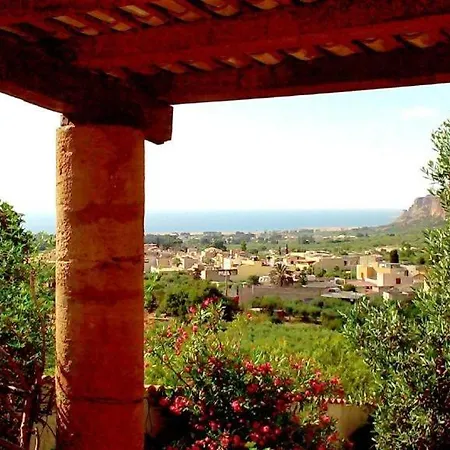 Poggio Di Mare Castelluzzo