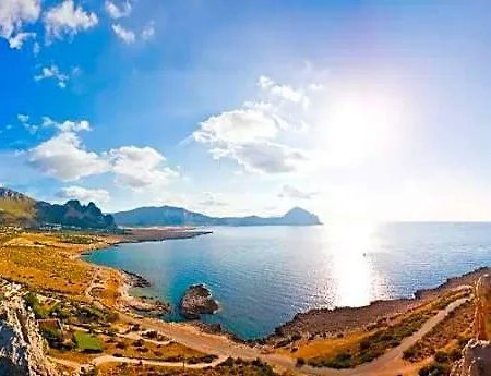 Poggio Di Mare Bed & Breakfast 3*