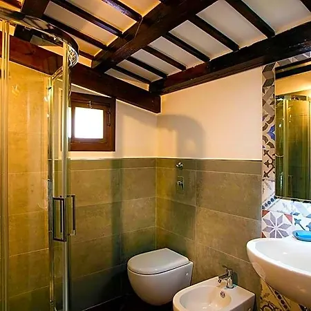 Poggio Di Mare Bed & Breakfast 3*