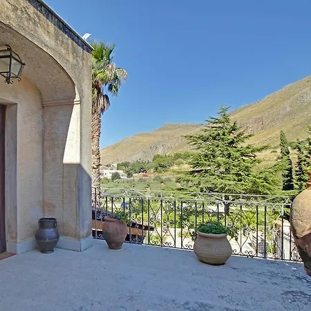 Poggio Di Mare * Castelluzzo